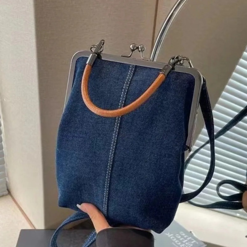 Interior Design News - Bolsa feminina estilo vintage, nova, elegante,
