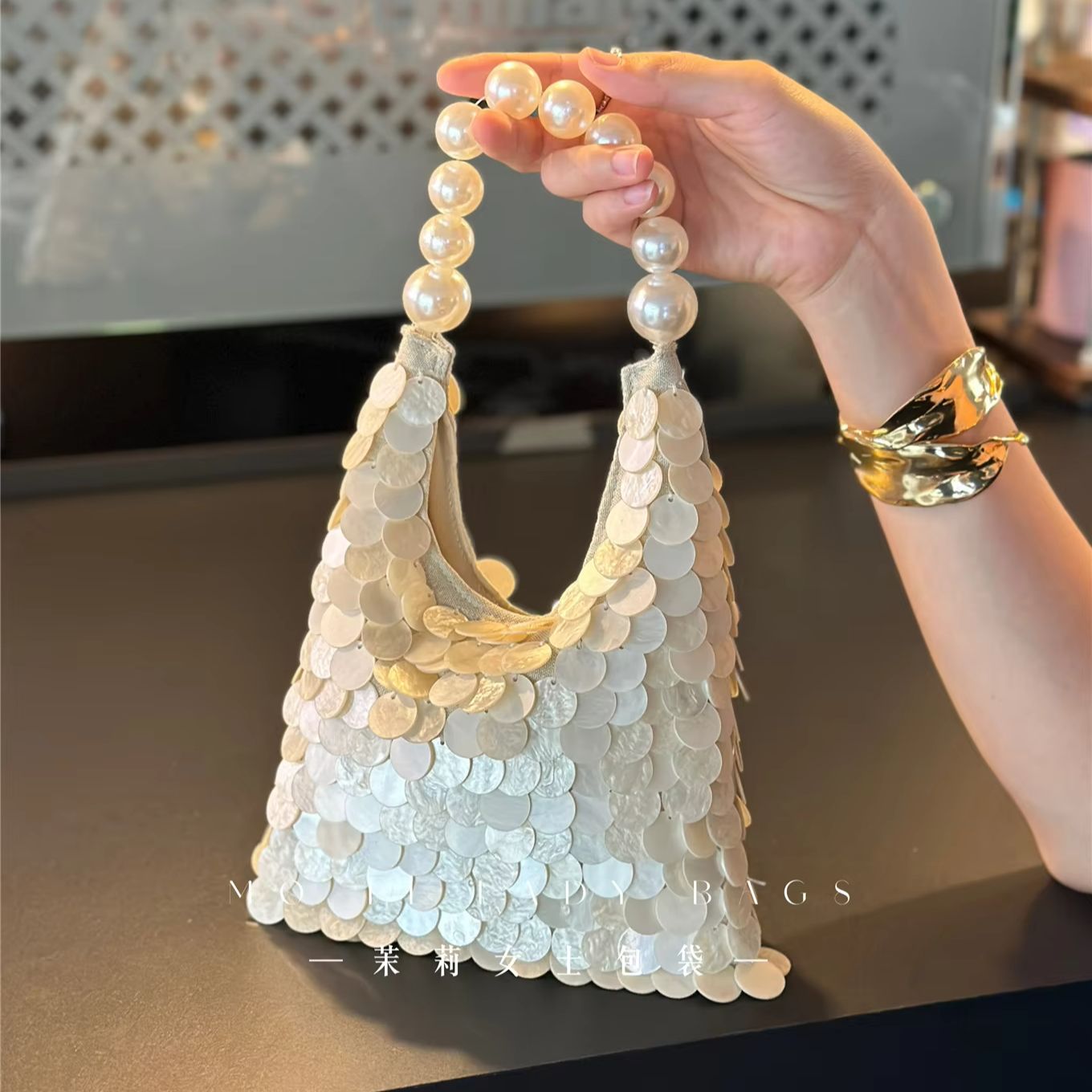 Bolsa Feminina Artesanal com L - Interior Design Elegant avaliação e preço